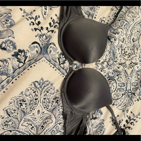 Victoria's Secret Other - VS plunge bra
